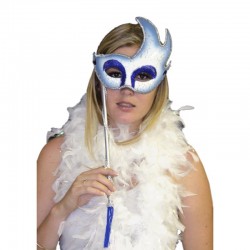 loup face a main argent...